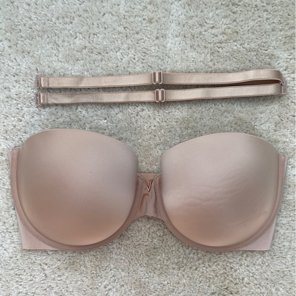 Victoria’s Secret Seamless Nude Strapless Multi-Way Bra